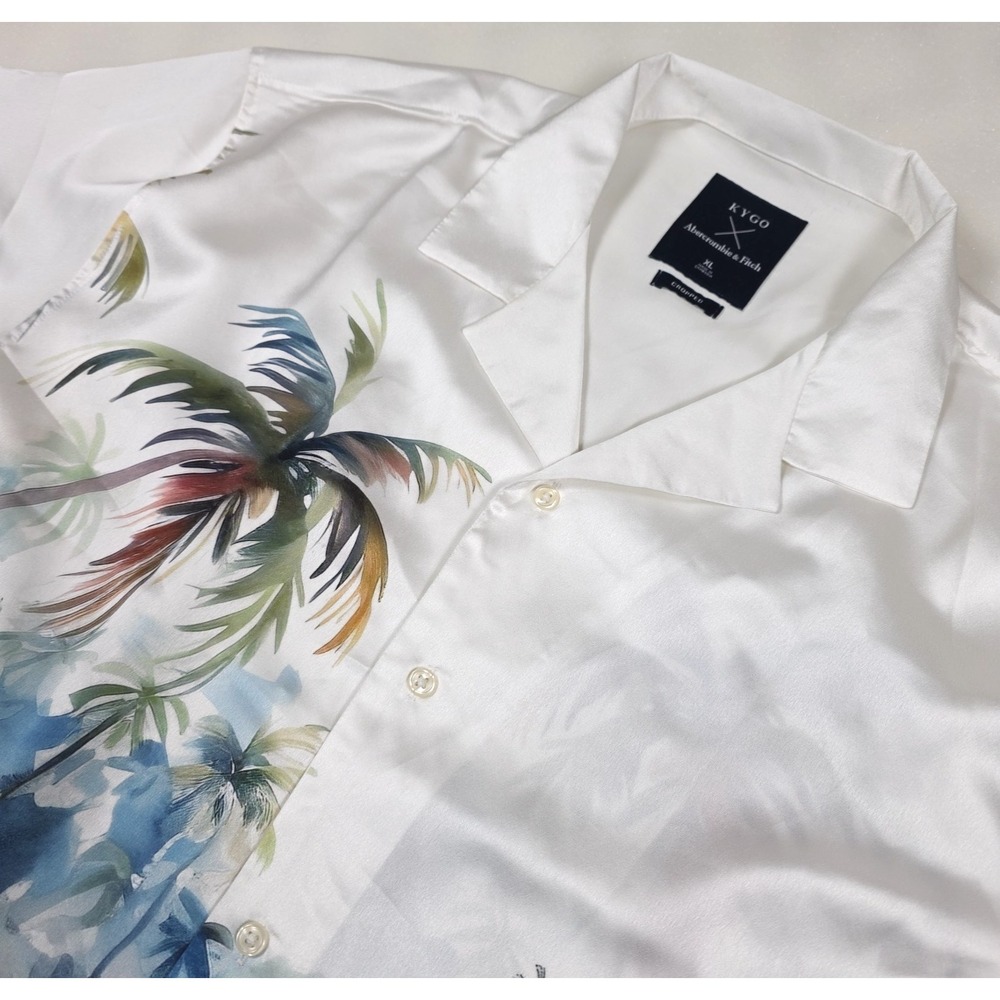 Abercrombie & Fitch x KYGO Shirt White Cropped Hawaiian Watercolor Mens XL SS